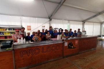 Un gruppo di volontari durante la Festa di Saint-Roch