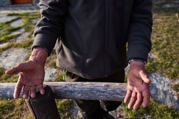 Le mani di Ivo
