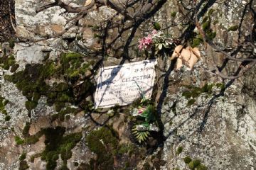 L'anello della lapide